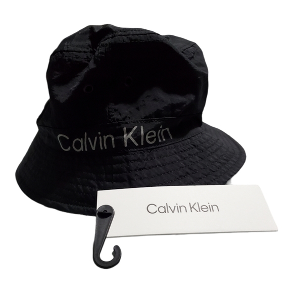 Calvin Klein Accessories - Calvin Klein Women's Black Bucket Hat
